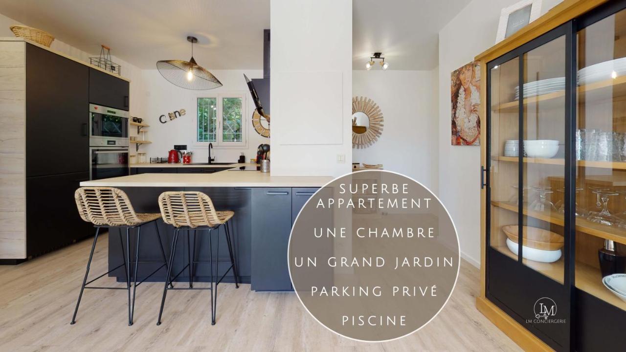 Appartement T2 : Jardin, Piscine, Parking à Sainte-Maxime Exterior foto