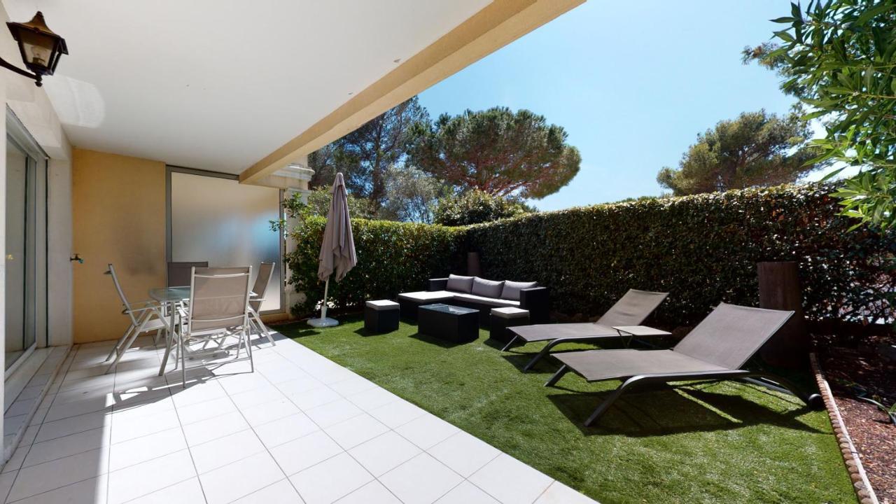 Appartement T2 : Jardin, Piscine, Parking à Sainte-Maxime Exterior foto
